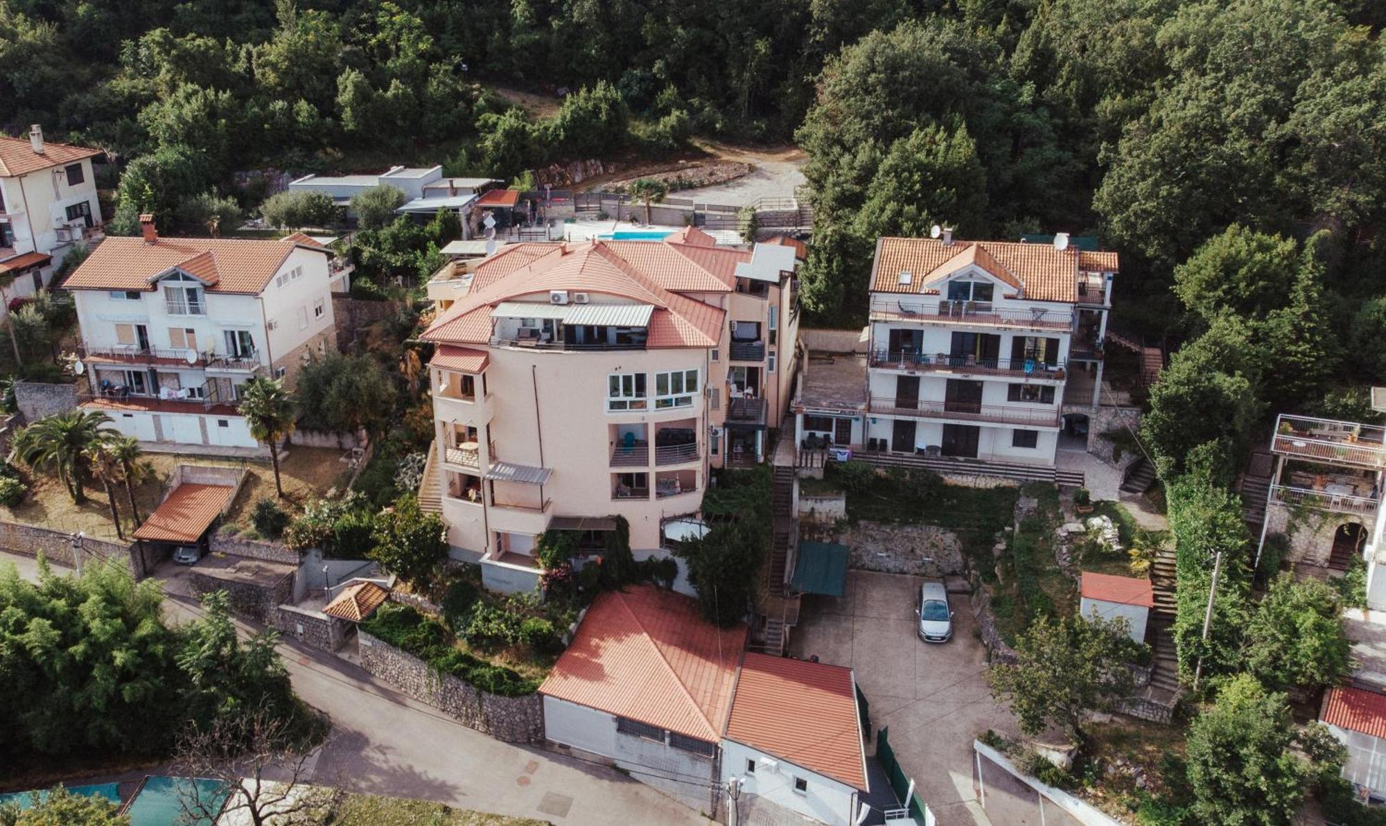 Apartmani Jelena Abbázia Kültér fotó