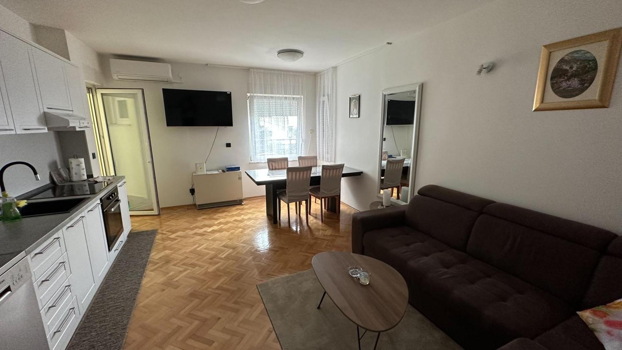 Apartmani Jelena Abbázia Kültér fotó