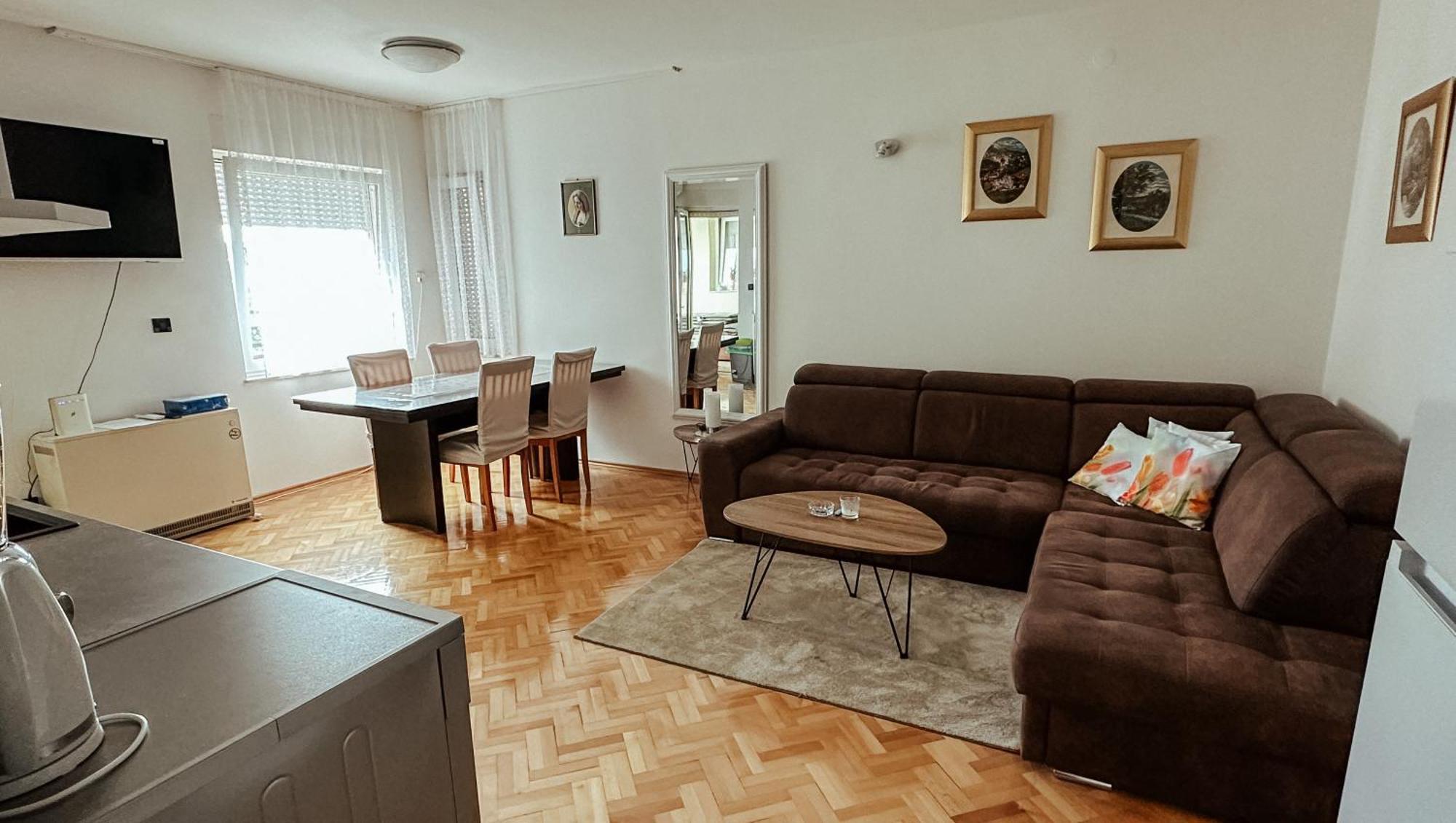 Apartmani Jelena Abbázia Kültér fotó